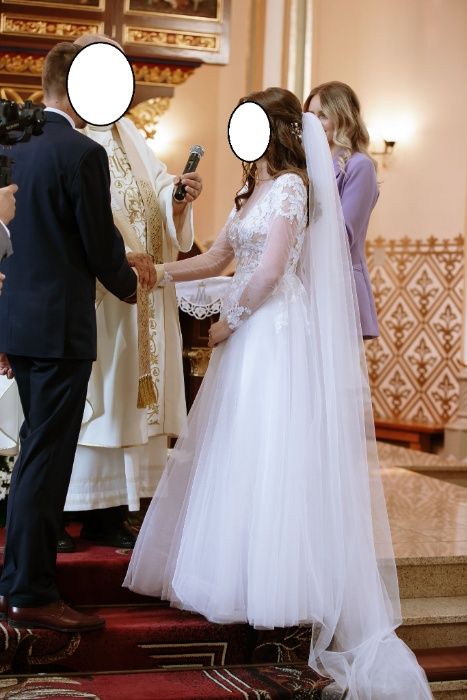 suknia ślubna, koronka, tiul, brokat, biała, długi rękaw