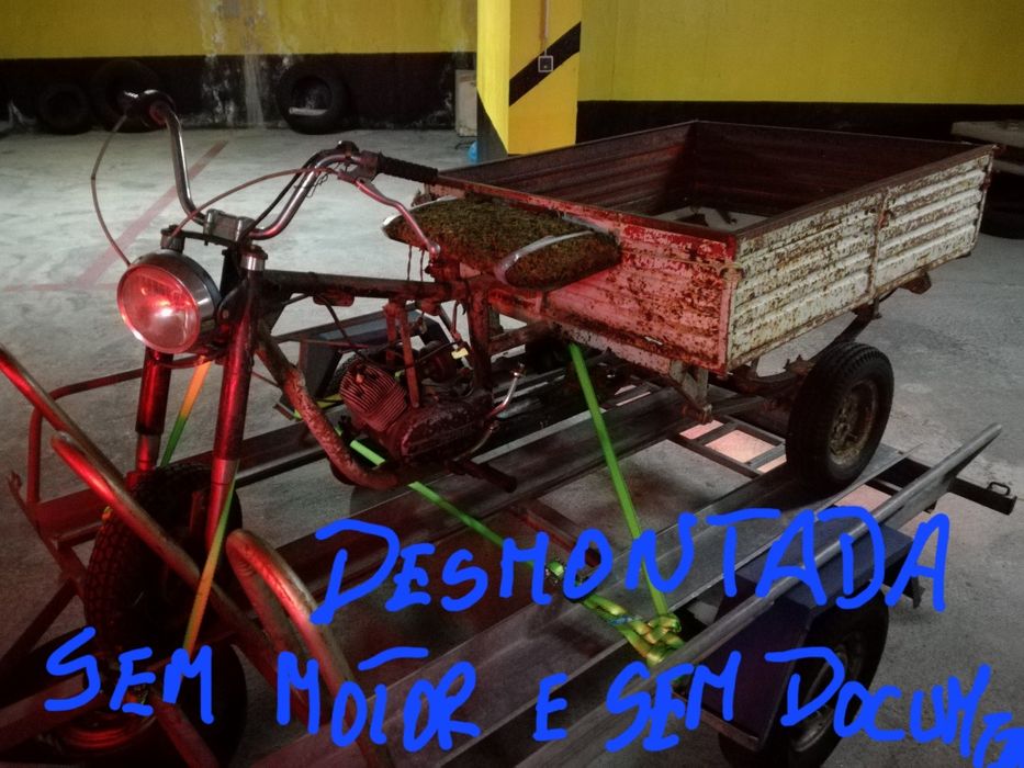 Conjunto 3 triciclos para restauro e várias peças extra