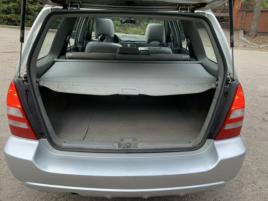 Subaru Forester SG5 2.0 атмосферный, коробка автомат
