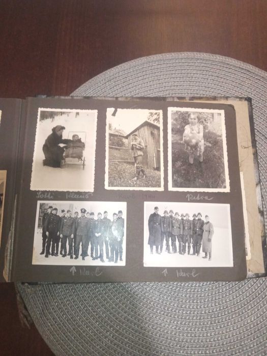 Stary Album Zdjęcia żołnierzy Wehrmacht rodziny