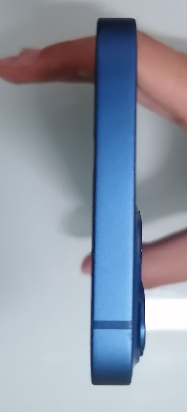 iPhone 13 128Gb (MagSafe, película, cargador, garantía)