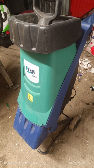 Sprzedam rębak do gałęzi 1800 w stan bdb