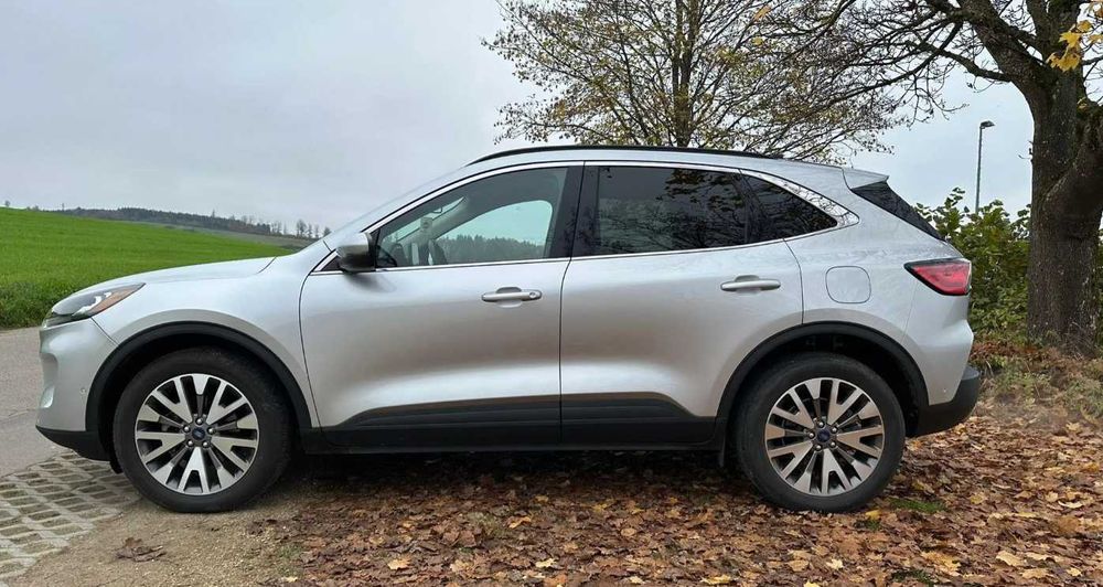 Ford Escape 2020 року