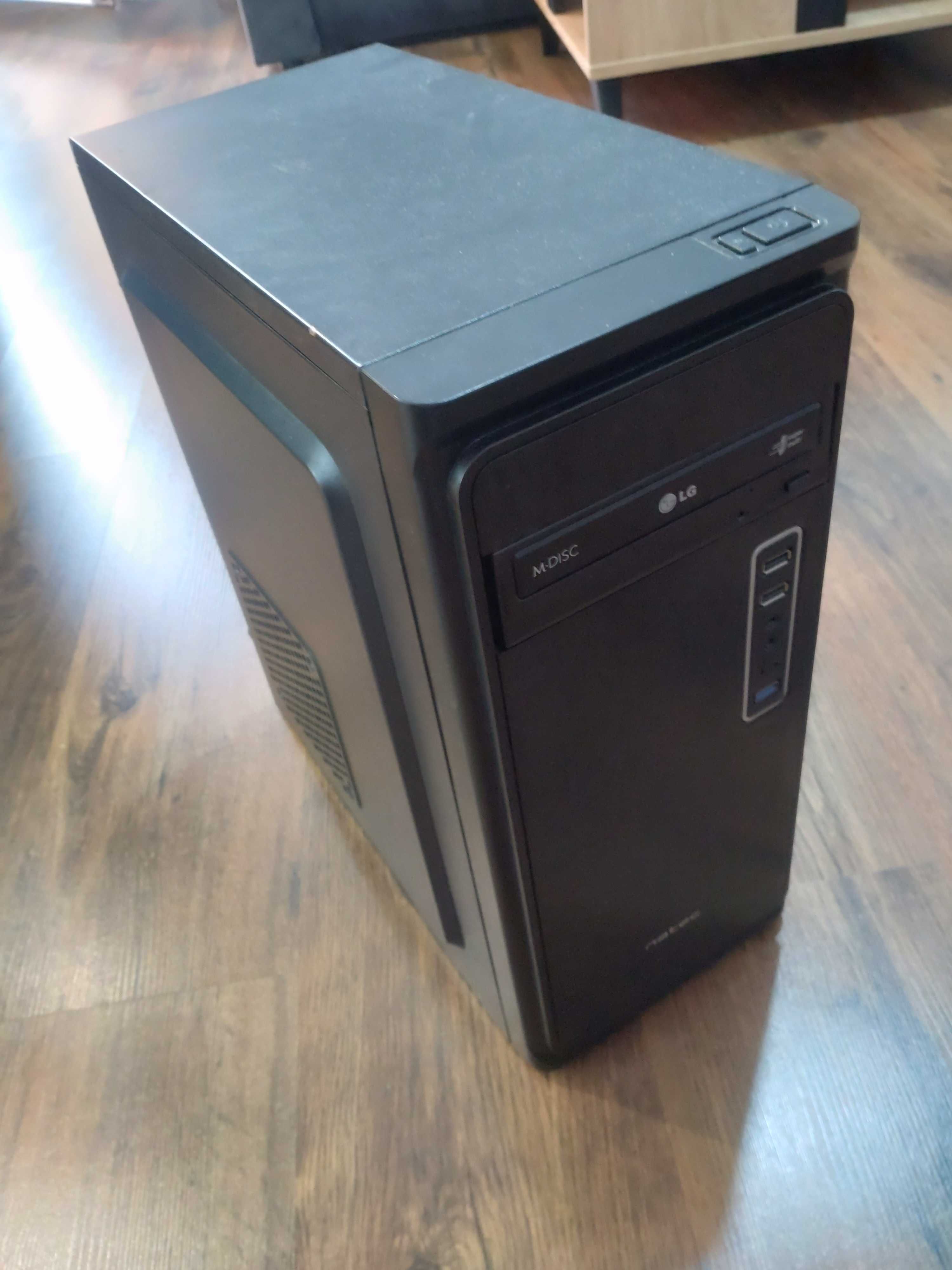 Komputer stacjonarny: intel i5, 8GB RAM, Karta 1GB
