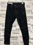 Granatowe jeansy