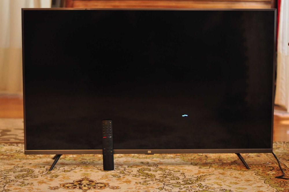 Smart tv Xiaomi L43M5-5ASP 43 polegadas para peças ou reparação