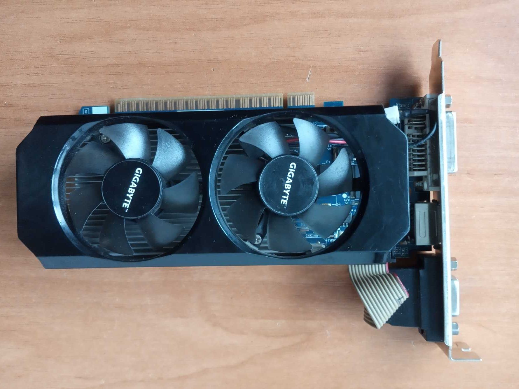 Видеокарта GIGABYTE GV-N4300C -1GL