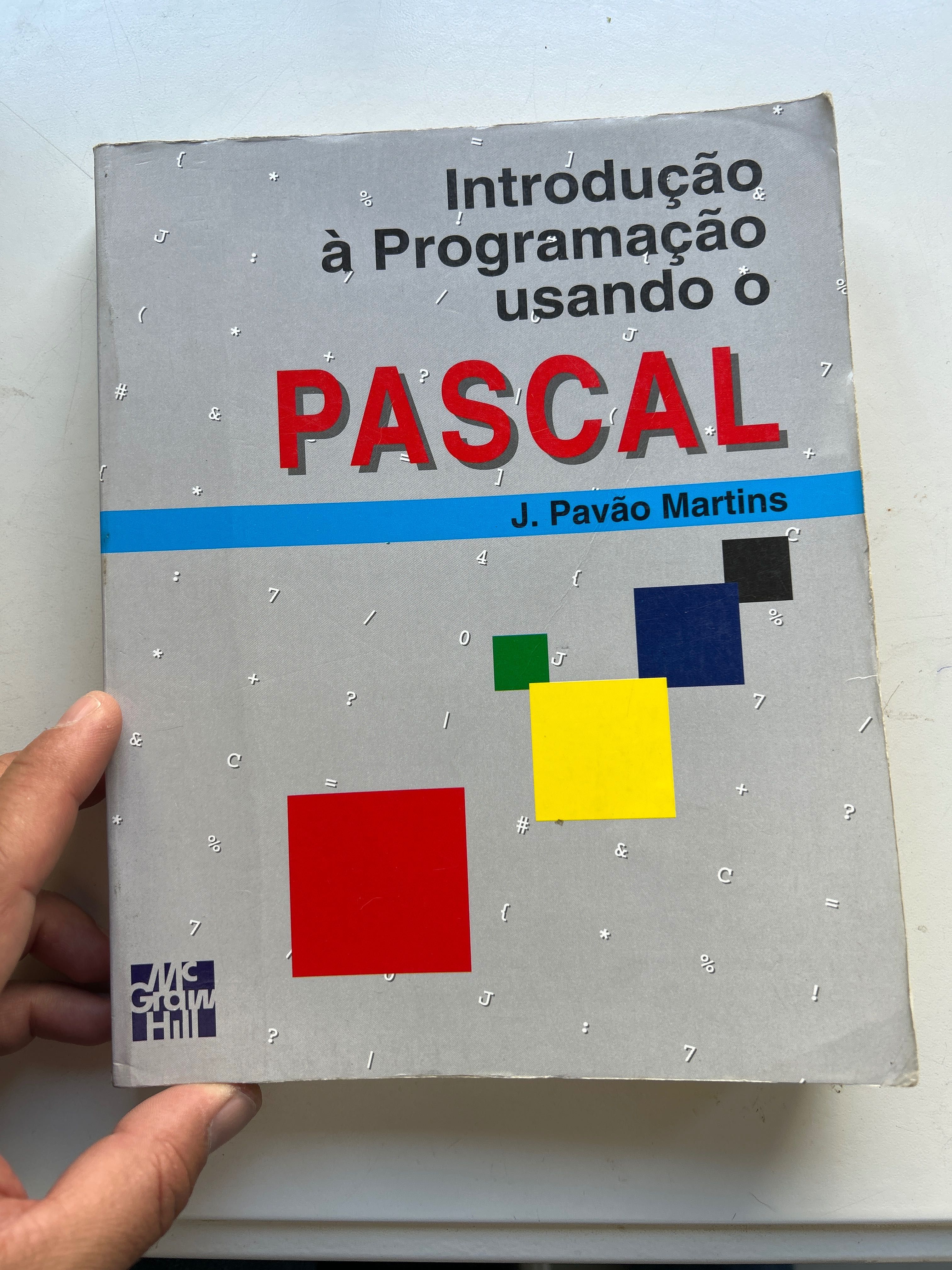 Introdução à Programação usando o PASCAL