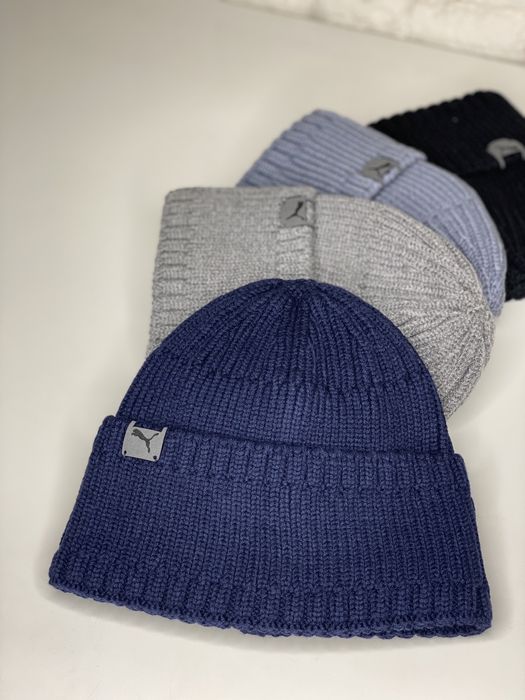 Мужская шапка зимняя Puma кашемировая теплая с подворотом Синяя черная