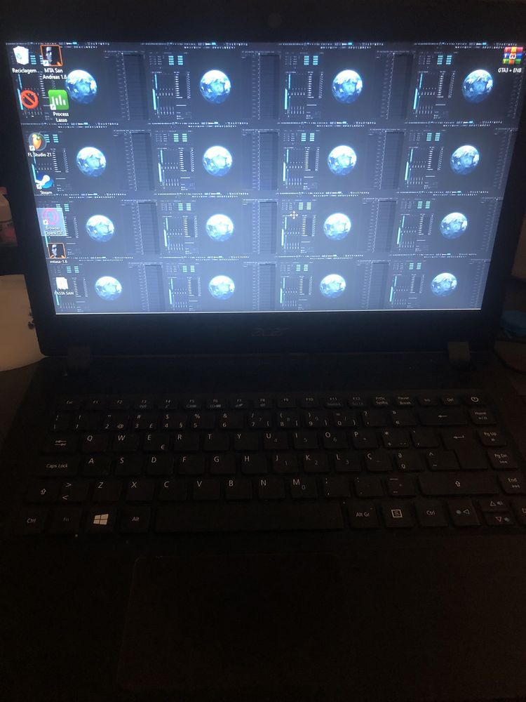 Portatil acer pouco usado