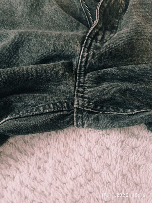 Жіночі джинси Reserved