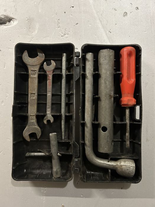 Zestaw narzędzi Fiat 126p FSO