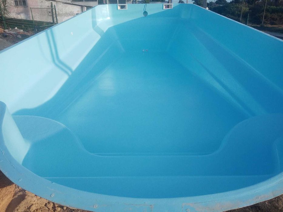 Piscina de Fibra Remodelada c/ nova