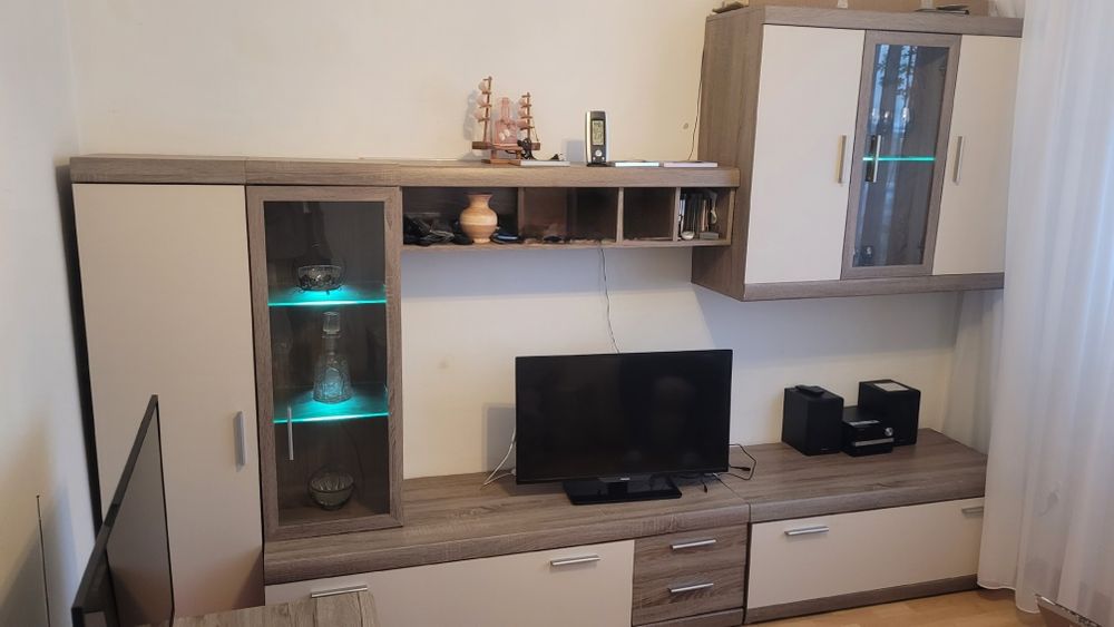 Meblościanka z ławą na sprzedaż