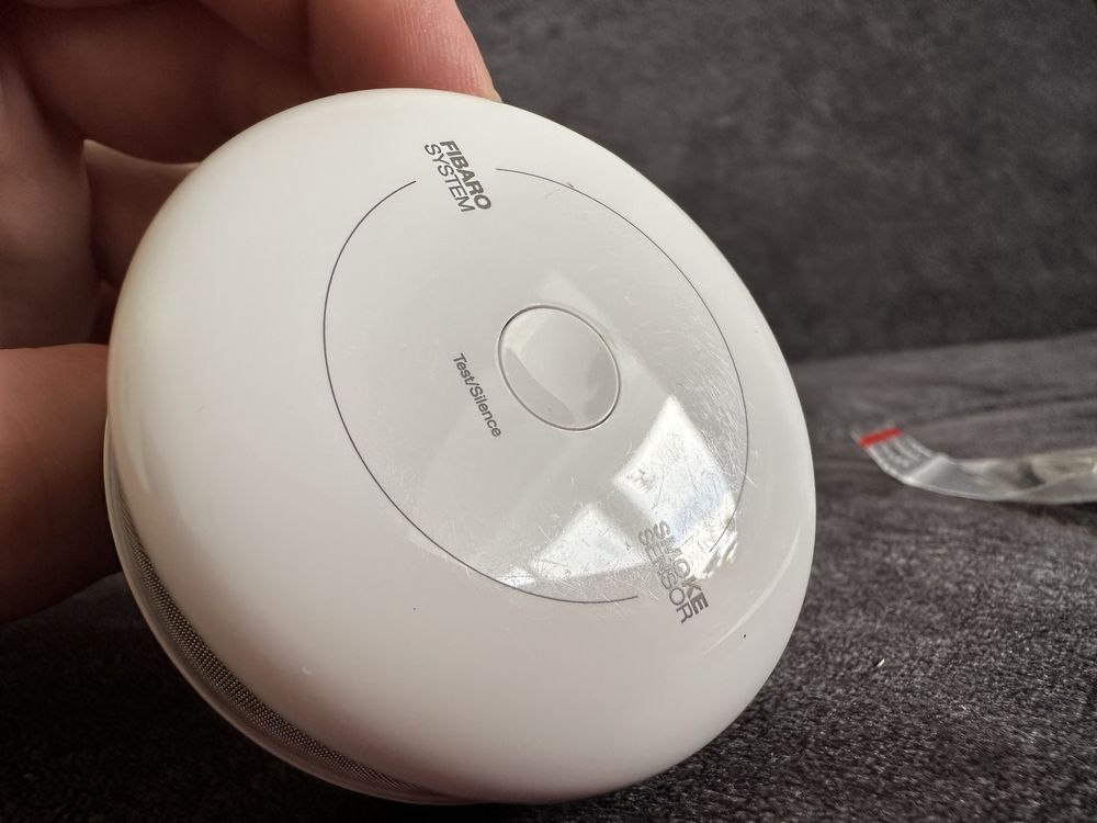 Датчик задимлення Fibaro Smoke Sensor
