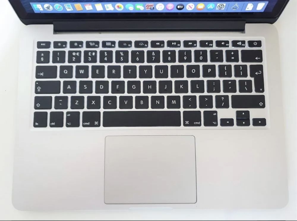 Portátil MacBook Pro retina 13”