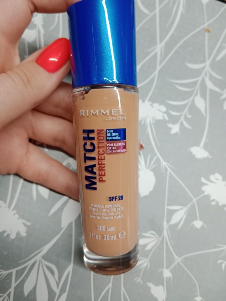 Podkład do twarzy Rimmel London 300 Sand