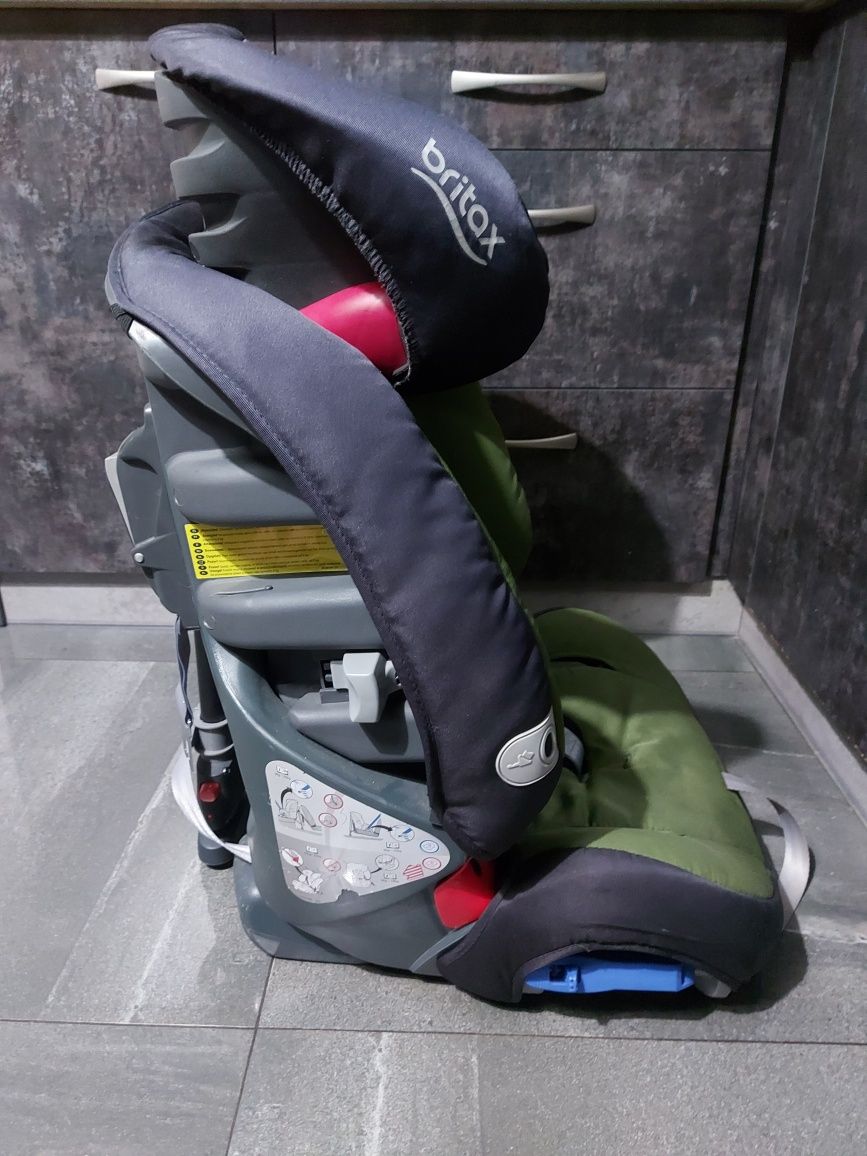 Fotelik samochodowy Britax romer Multi Tech 2 przodem i tyłem. 9-25kg