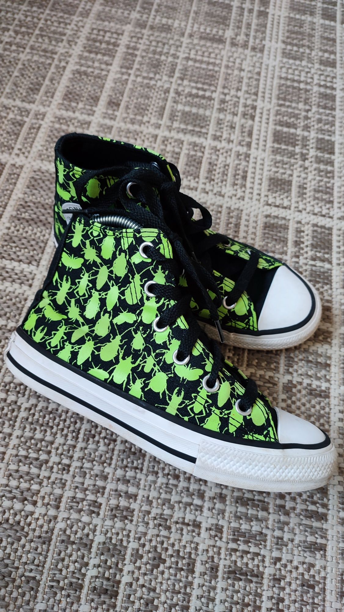 Кеди  Converse з неоновим малюнком 30р. (19см)