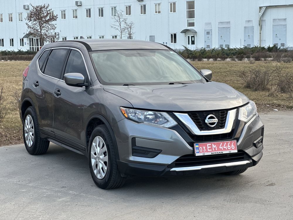 Nissan Rogue Свіжопригнаний не битий не фарбований !