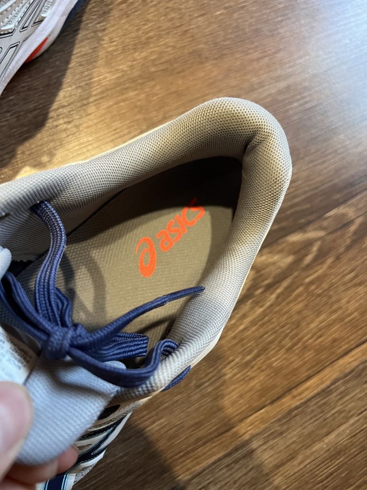 Кросівки Asics Gel-Blade 8 Glacier  р45. 28.5см.