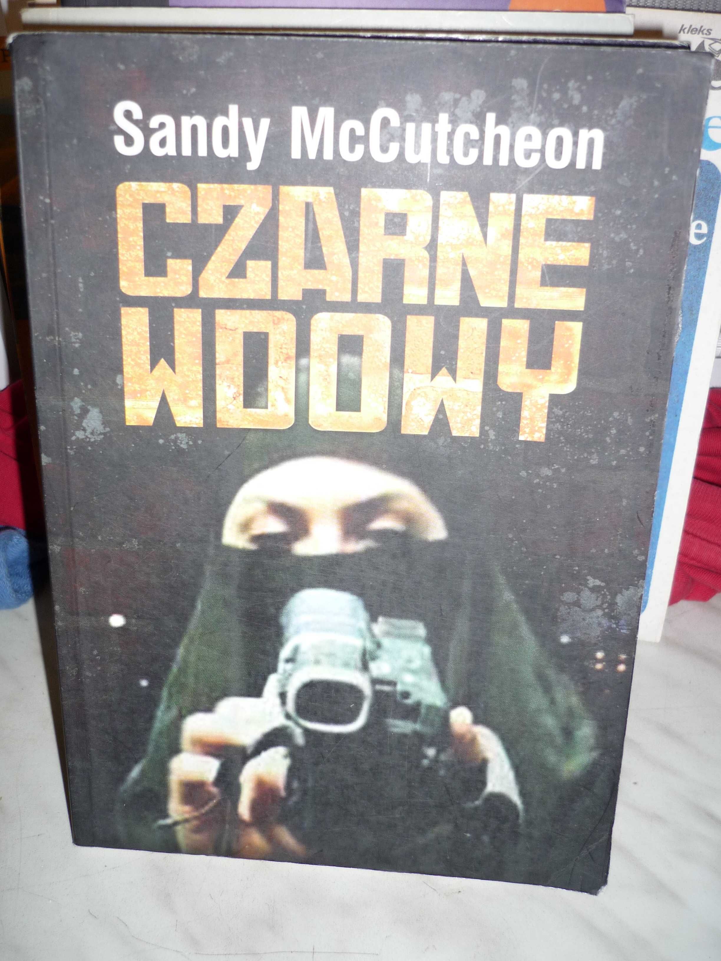 Czarne wdowy , Sandy McCutcheon.