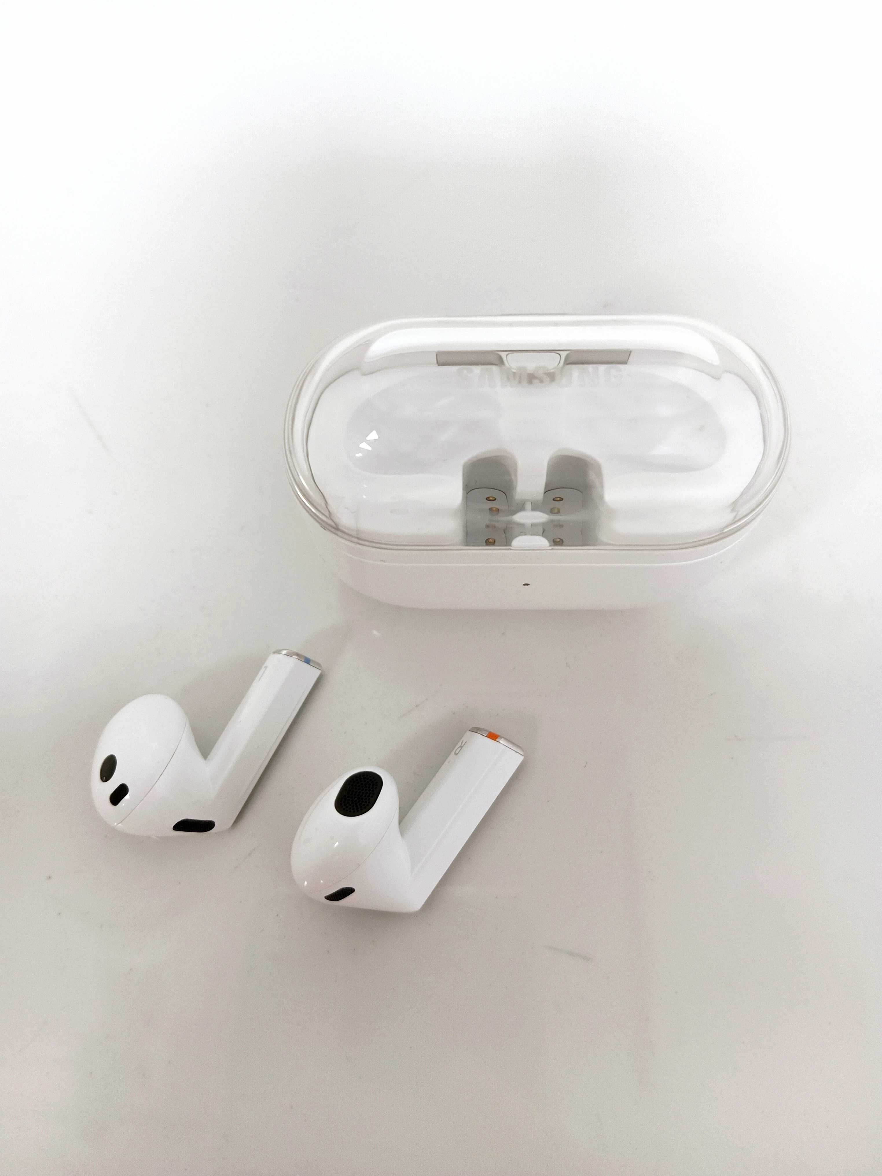 Słuchawki dokanałowe Samsung buds 3