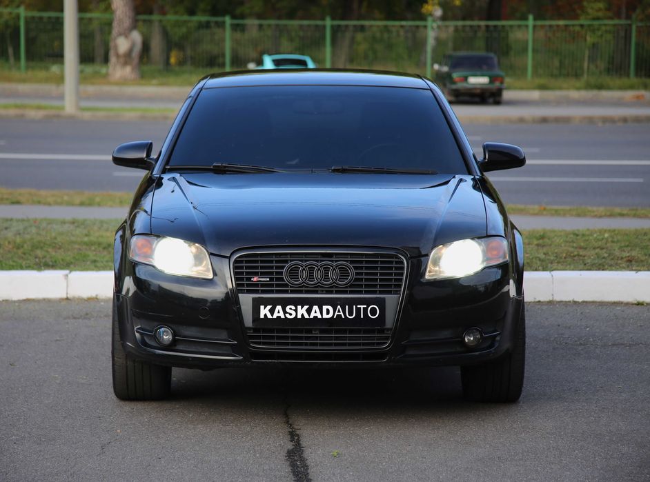 Продам Audi A4 2005