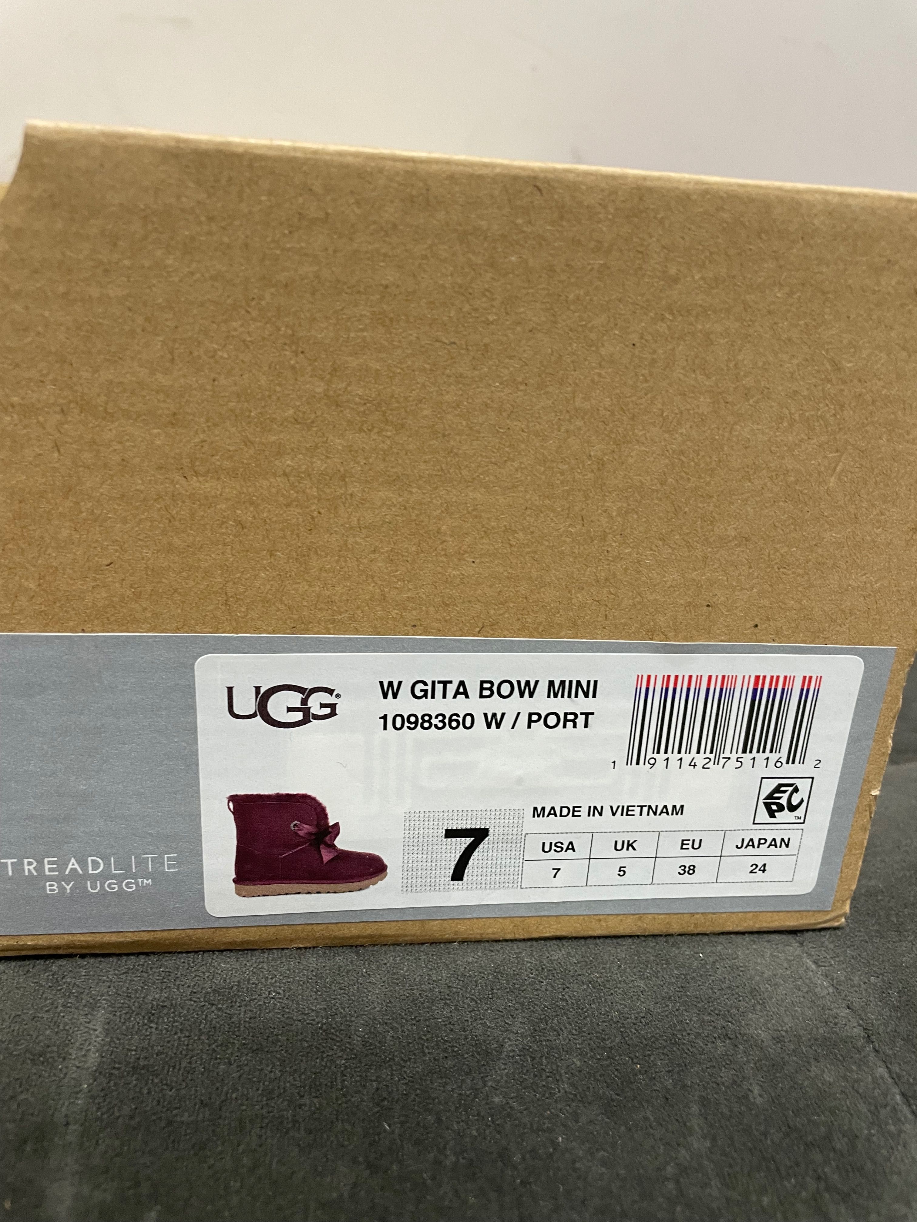 Зимові чоботи Ugg