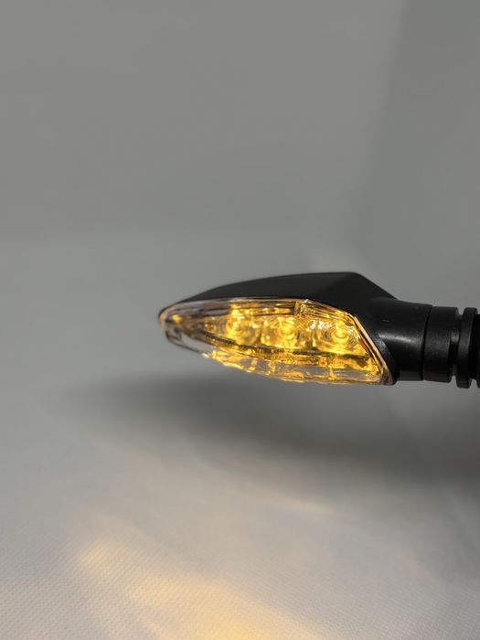 Поворотніки на мотоцикл