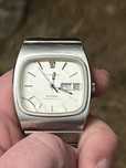 Omega constellation megaquarz