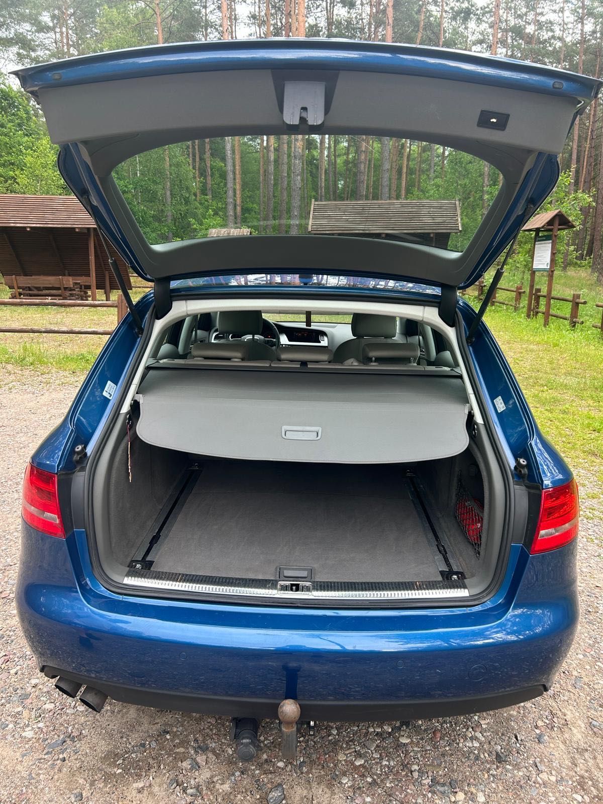 Audi A4 b8 2.0 TDI 143 KM