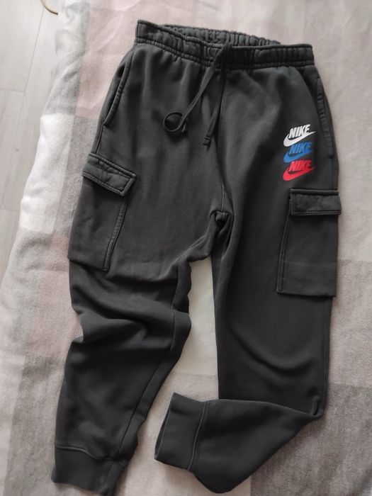 Спортивні штани Nike   розмір  S -M ,L