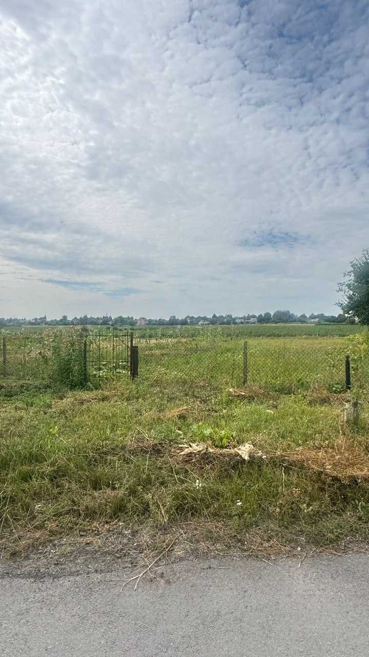Продаж ділянки в Луцьку,вишків