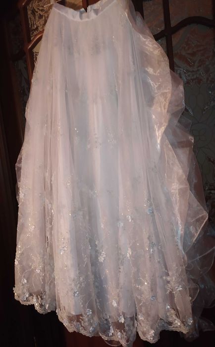 Свадьба.Юбка невесты тройная.Очень красивая юбка расшитая Невеста.