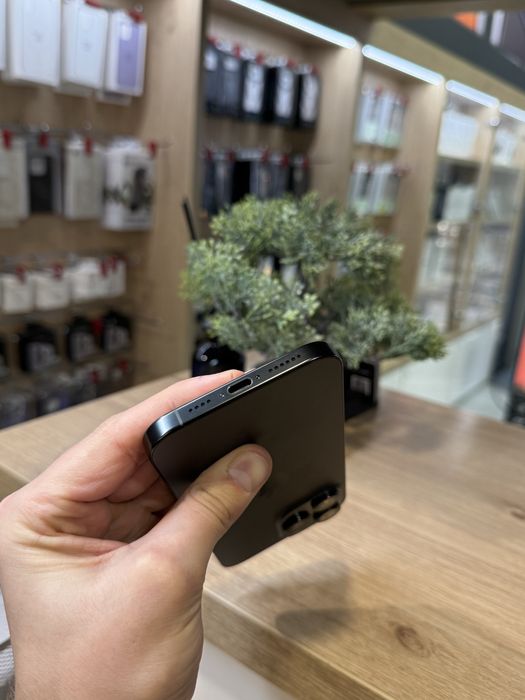 Б/у iPhone 16 Pro Max 256Gb Black| iBoom