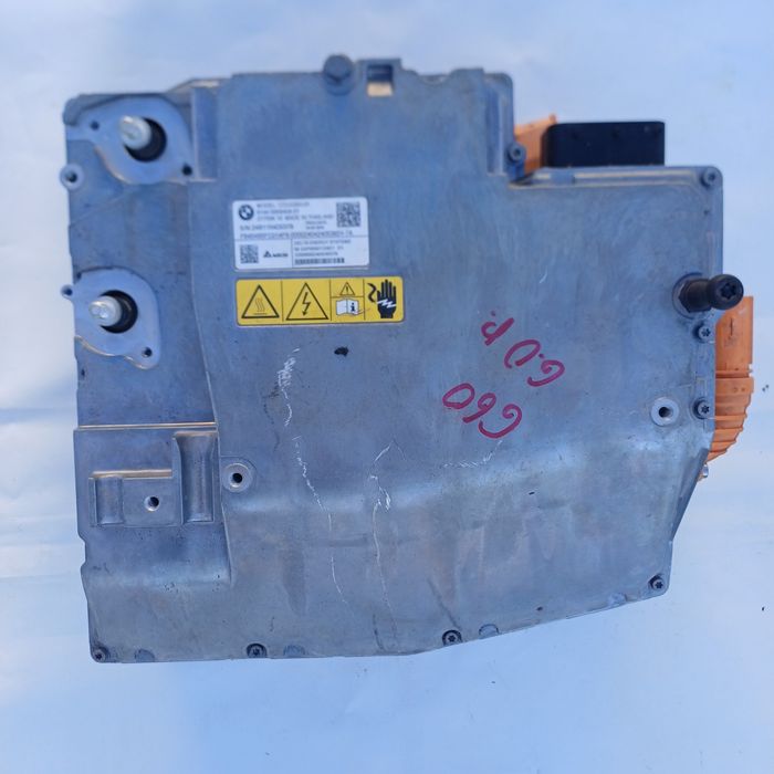 Блок EME інвертор bmw g серії g60 g05 g20 g30