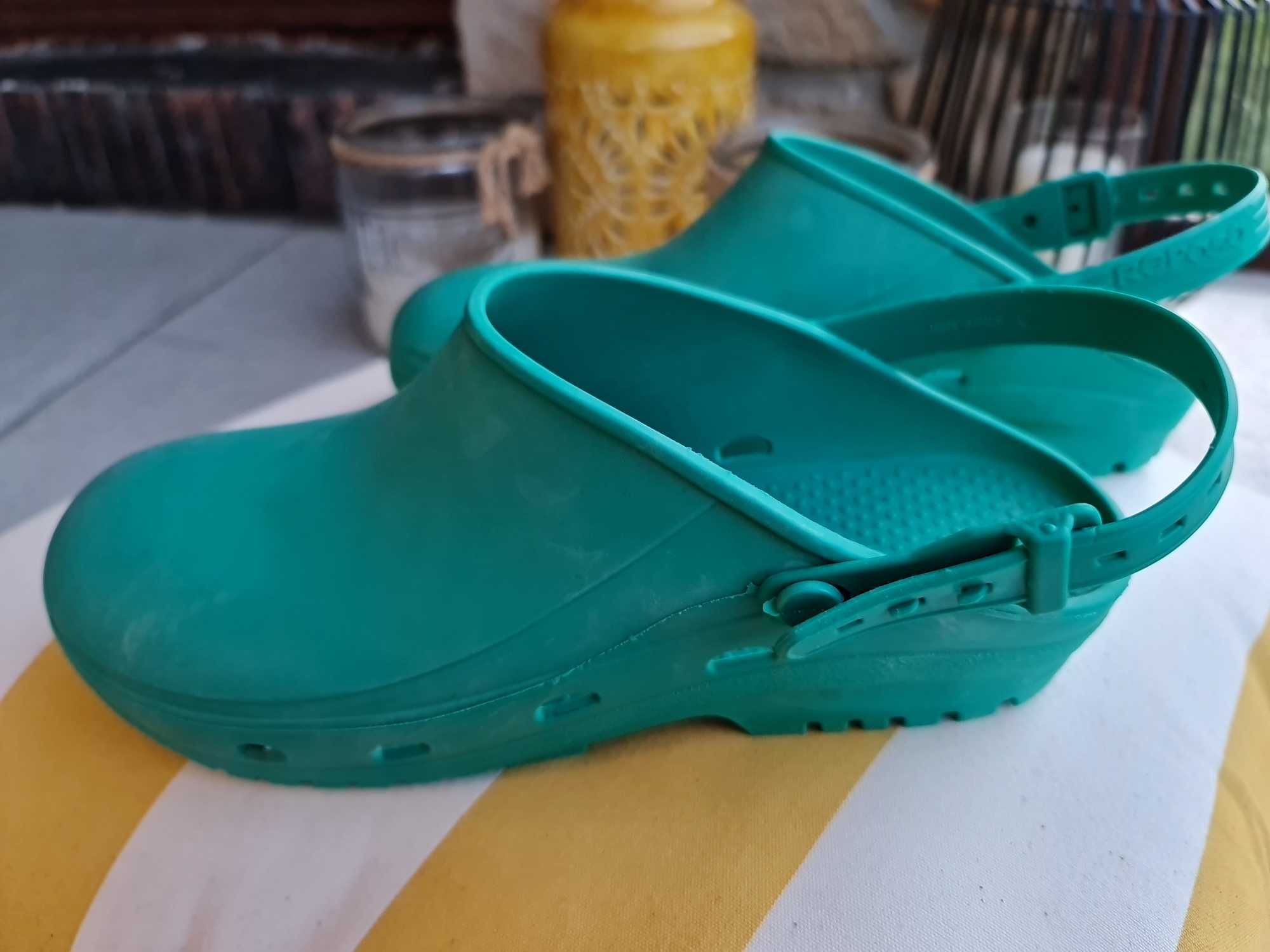 Reposa buty medyczne pracownicze gumowe r. 42 chodaki