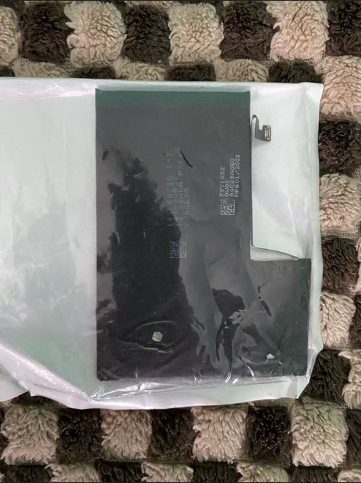 Iphone 11 pro max 256 gb на запчастини