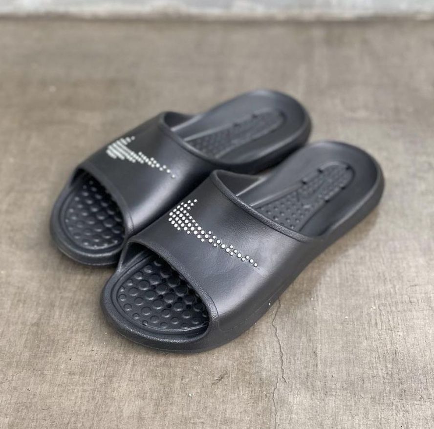 Тапочки Nike Victori One Slide CZ5478-001 Оригинал Benassi Jdi Сланци