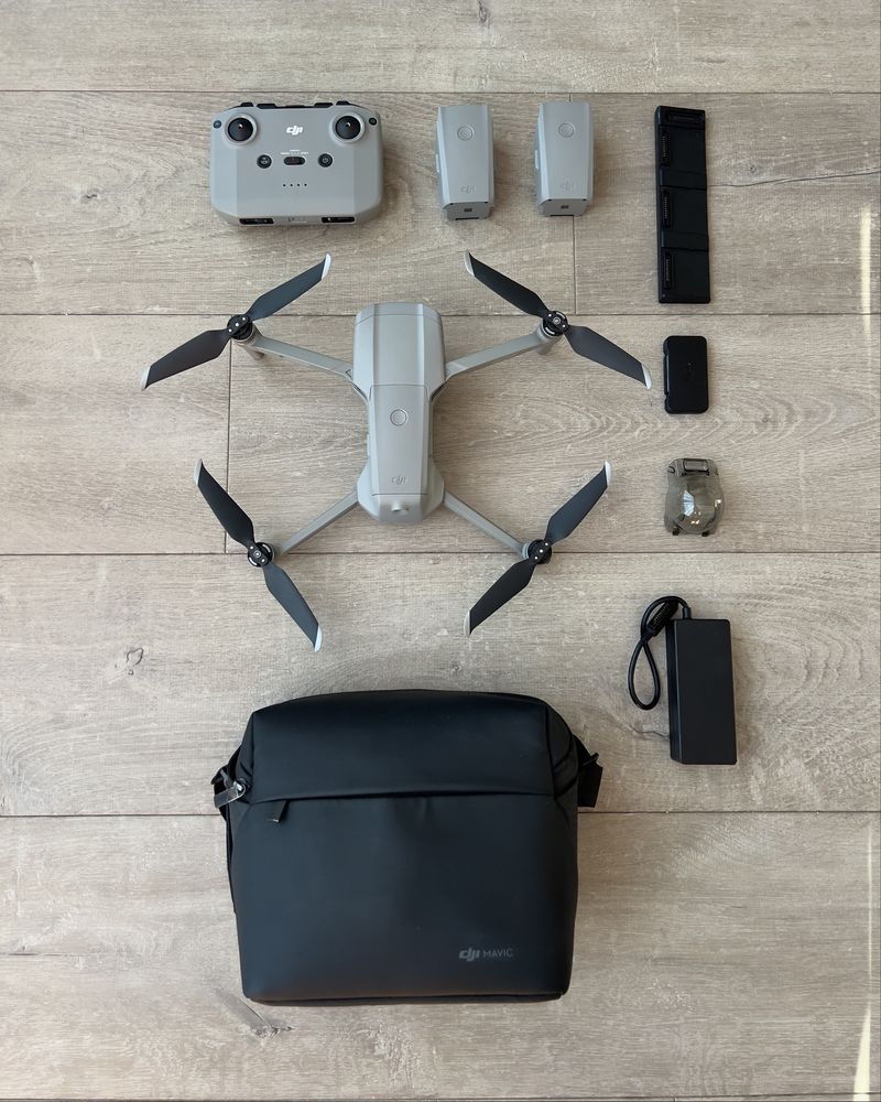 Коптер DJI Mavic Air 2 (Fly More Combo)
