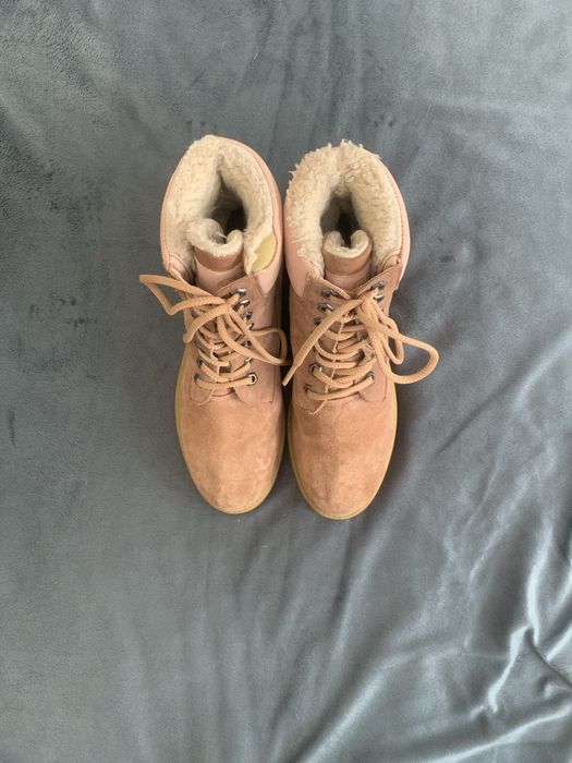 Знижка! Рожеві черевики UGG