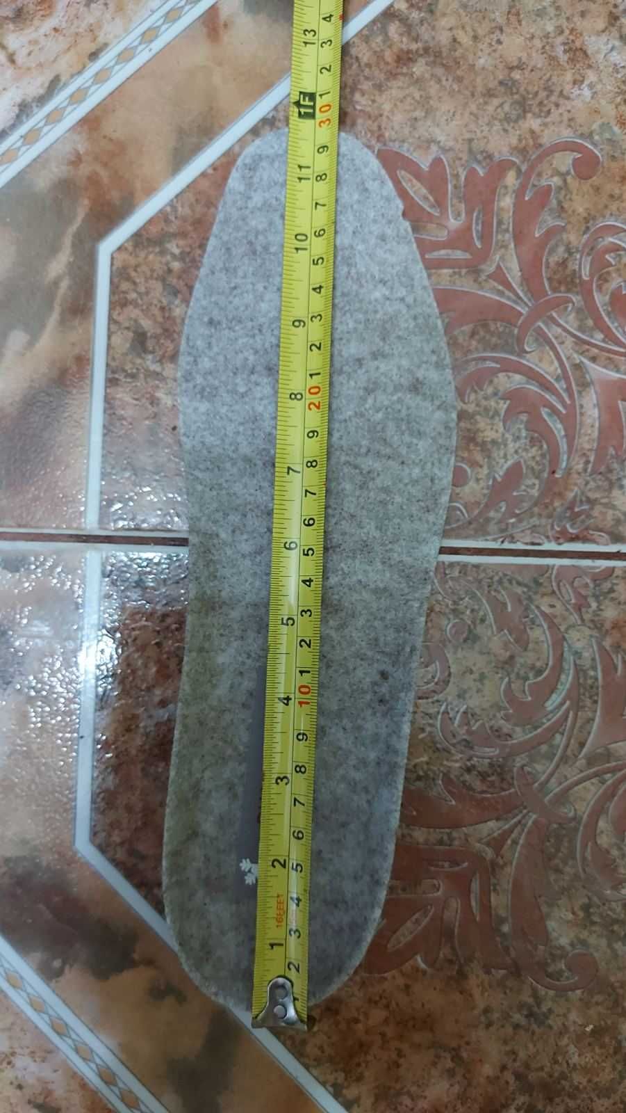 Продам мужские  сапоги