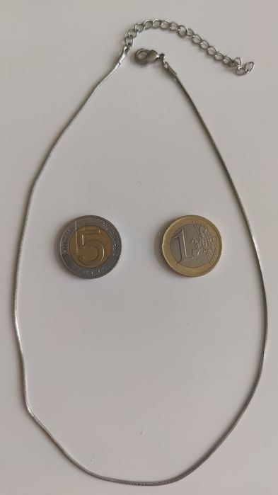 Naszyjnik srebrny - biżuteria sztuczna