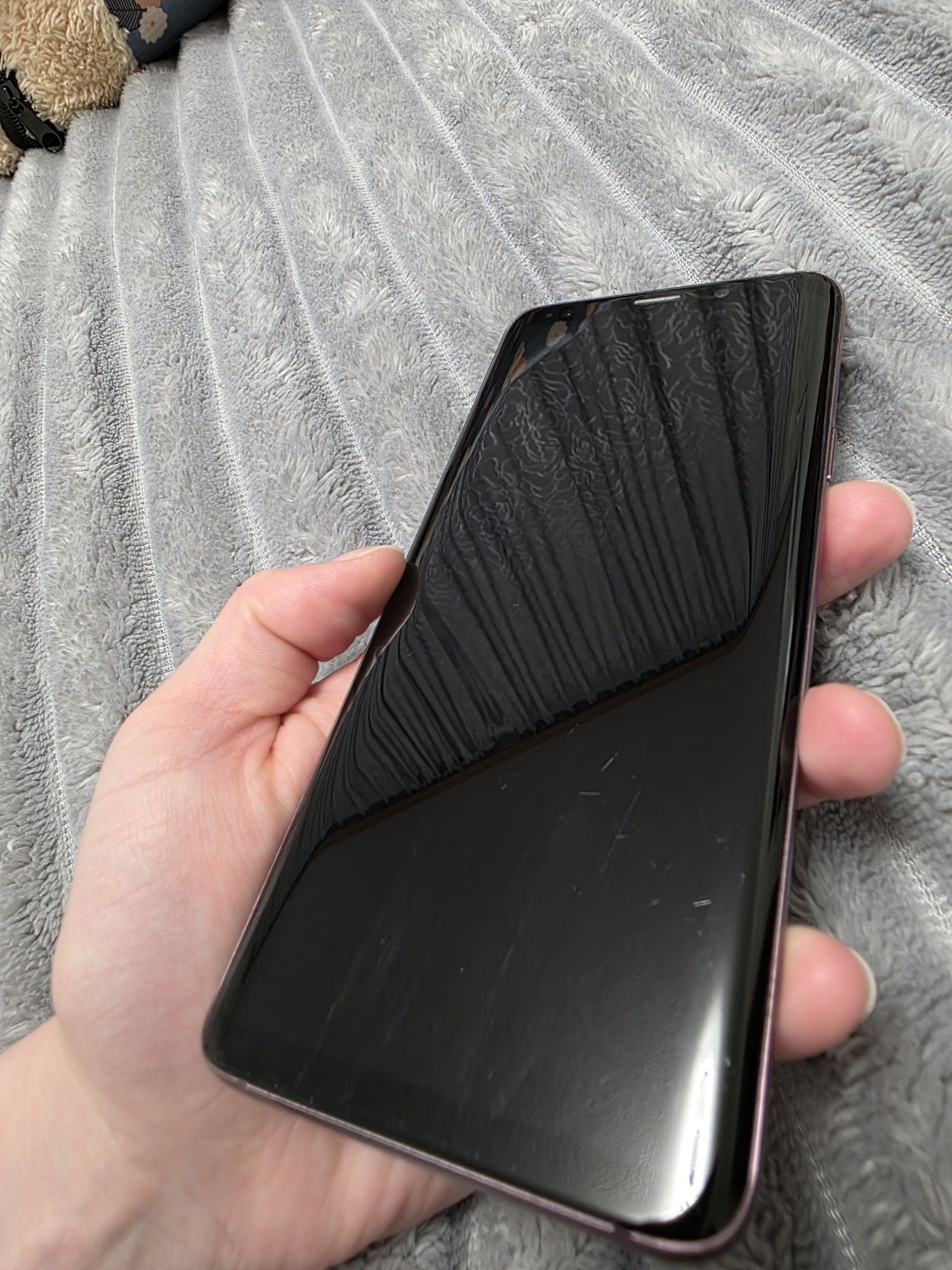 Телефон Samsung galaxy s 9+
