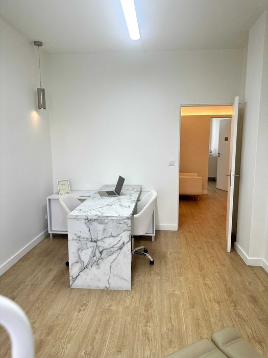 Trespasse de sala de Estética e formação - como nova