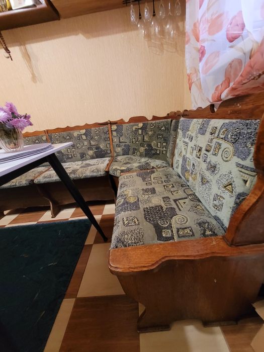 Кухонний м’який куточок із відсіками для зберігання, 2×1.28 м, стан за