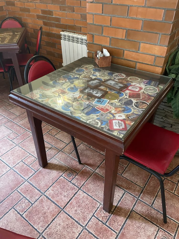 Продам столы для паба или кафе