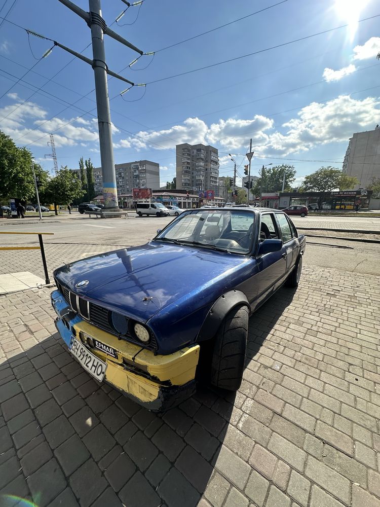 Продам BMW E30 на моторе М30Б35 для дрифта