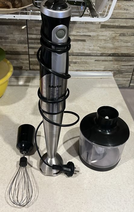 Продам Блендер mirta